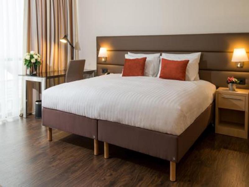 By Marriott Hotel 4*